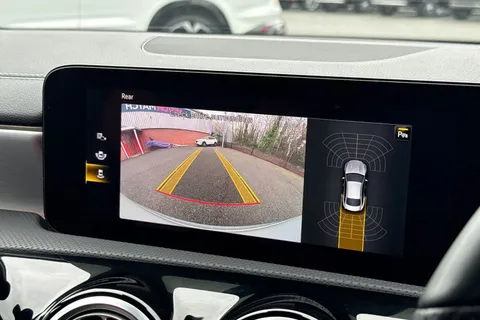 LV71WYW Mercedes-Benz Cla Class 1.3 CLA180 AMG Line (Premium Plus 2) Coupe 7G-DCT Euro 6 (s/s) 4dr Thumbnail #53