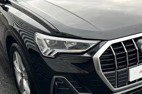 VK25CUG Audi Q3 S line 35 TFSI  150 PS S tronic Thumbnail #10