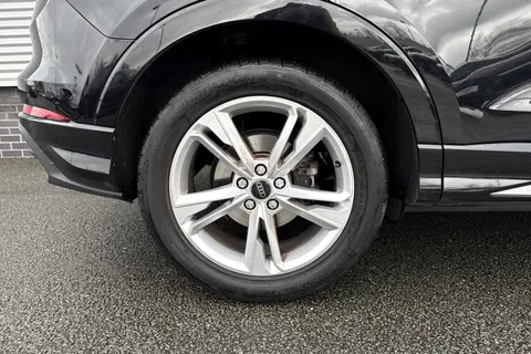 VK25CUG Audi Q3 S line 35 TFSI  150 PS S tronic Thumbnail #13