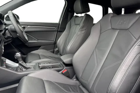 VK25CUG Audi Q3 S line 35 TFSI  150 PS S tronic Thumbnail #17