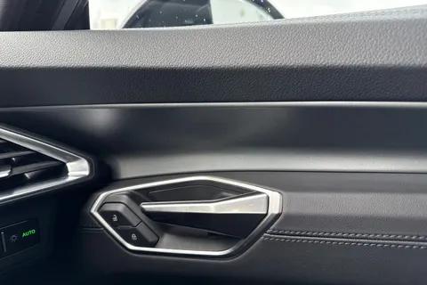 DX75TNN Audi S E-Tron Gt 435,00 kW Thumbnail #22