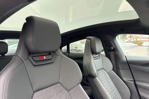 DX75TNN Audi S E-Tron Gt 435,00 kW Thumbnail #25