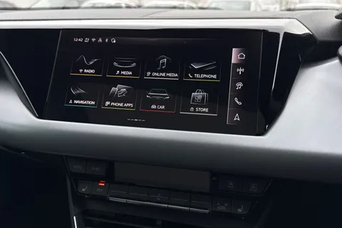 DX75TNN Audi S E-Tron Gt 435,00 kW Thumbnail #28