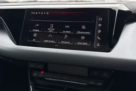 DX75TNN Audi S E-Tron Gt 435,00 kW Thumbnail #30