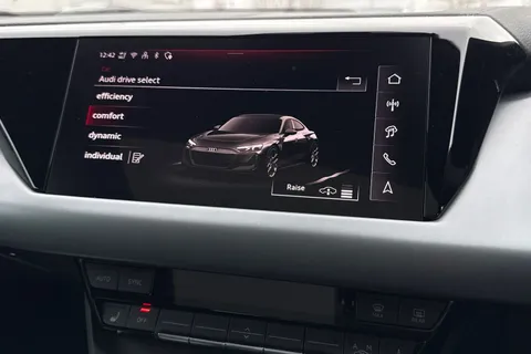 DX75TNN Audi S E-Tron Gt 435,00 kW Thumbnail #32