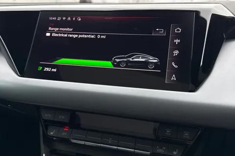 DX75TNN Audi S E-Tron Gt 435,00 kW Thumbnail #36