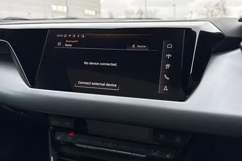 DX75TNN Audi S E-Tron Gt 435,00 kW Thumbnail #39