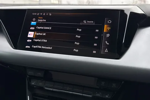 DX75TNN Audi S E-Tron Gt 435,00 kW Thumbnail #40