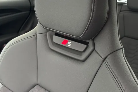 DX75TNN Audi S E-Tron Gt 435,00 kW Thumbnail #49