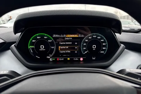 DX75TNN Audi S E-Tron Gt 435,00 kW Thumbnail #53