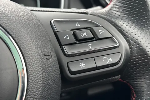 DS72HPZ MG Mg Hs 1.5 T-GDI Exclusive DCT Euro 6 (s/s) 5dr Thumbnail #45