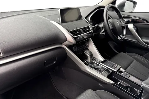 DX71NYY Mitsubishi Eclipse Cross 1.5T Dynamic CVT 4WD Euro 6 (s/s) 5dr Thumbnail #15