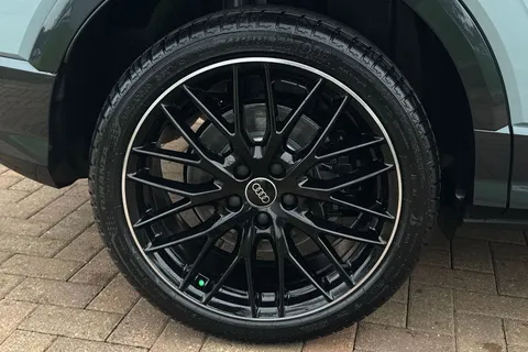  Audi SQ2 2.0 TFSI Black Edition S Tronic quattro Euro 6 (s/s) 5dr Thumbnail #12