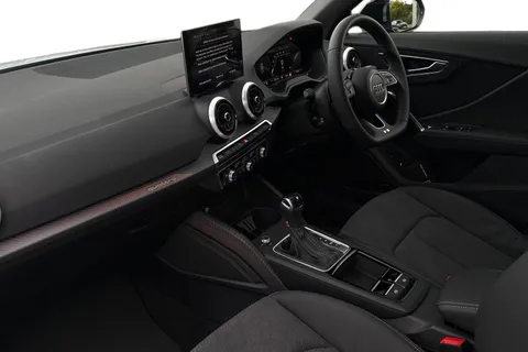  Audi SQ2 2.0 TFSI Black Edition S Tronic quattro Euro 6 (s/s) 5dr Thumbnail #15