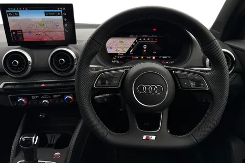  Audi SQ2 2.0 TFSI Black Edition S Tronic quattro Euro 6 (s/s) 5dr Thumbnail #18