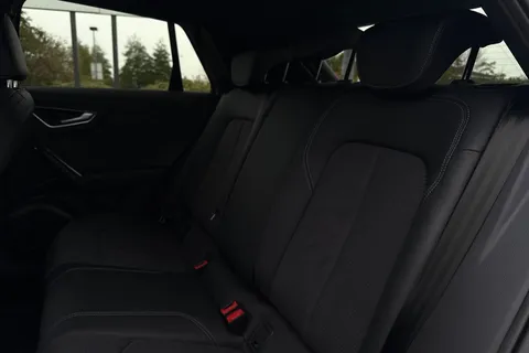  Audi SQ2 2.0 TFSI Black Edition S Tronic quattro Euro 6 (s/s) 5dr Thumbnail #19