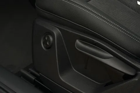  Audi SQ2 2.0 TFSI Black Edition S Tronic quattro Euro 6 (s/s) 5dr Thumbnail #31