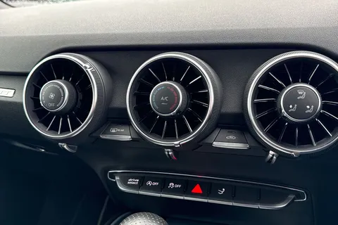 V44GEF Audi TT S line 45 TFSI  245 PS S tronic Thumbnail #45