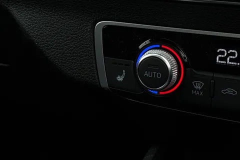  Audi SQ2 2.0 TFSI Black Edition S Tronic quattro Euro 6 (s/s) 5dr Thumbnail #45