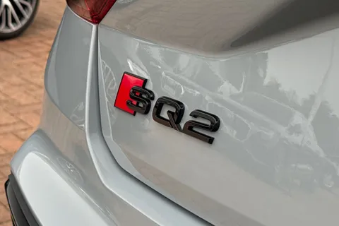  Audi SQ2 2.0 TFSI Black Edition S Tronic quattro Euro 6 (s/s) 5dr Thumbnail #49