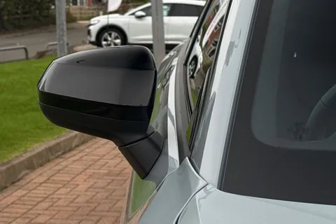  Audi SQ2 2.0 TFSI Black Edition S Tronic quattro Euro 6 (s/s) 5dr Thumbnail #53