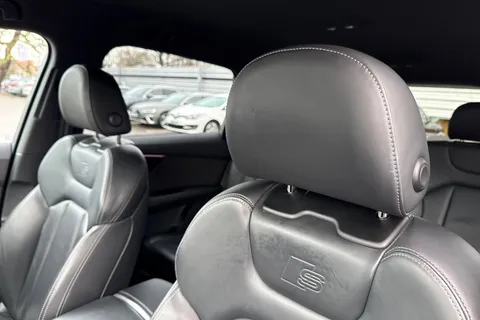 24 of 57 for Audi Q7 Black Edition 55 TFSI quattro 340 PS tiptronic