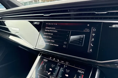 47 of 57 for Audi Q7 Black Edition 55 TFSI quattro 340 PS tiptronic