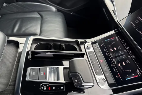 51 of 57 for Audi Q7 Black Edition 55 TFSI quattro 340 PS tiptronic