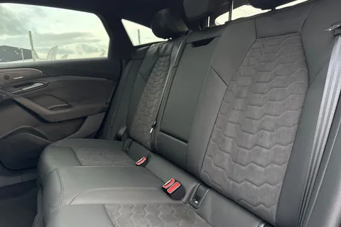 PJ25LFW Audi A6 Sportback Edition 1 e-tron  210,00 kW Thumbnail #19