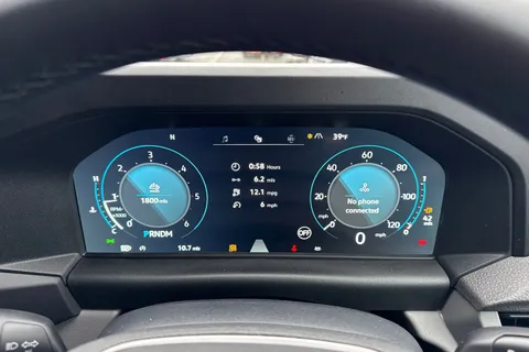 CX75VSY Volkswagen Transporter 2.0 TDI T32 Commerce Pro Auto FWD SWB Euro 6 (s/s) 5dr Thumbnail #29