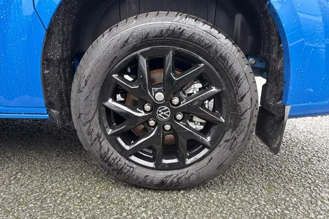 CX75KHH Volkswagen Transporter 2.0 TDI T32 Commerce Pro Kombi Double Cab 5dr Diesel Manual SWB Euro 6 (s/s) (150 ps) Thumbnail #10