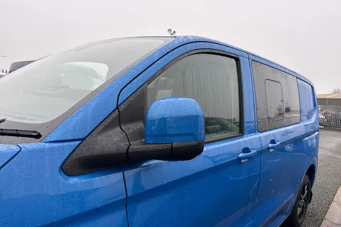 CX75KHH Volkswagen Transporter 2.0 TDI T32 Commerce Pro Kombi Double Cab 5dr Diesel Manual SWB Euro 6 (s/s) (150 ps) Thumbnail #25