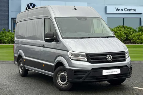 CX75JYB Volkswagen Crafter 2.0 TDI CR35 Commerce Plus Auto FWD MWB High Roof Euro 6 (s/s) 5dr Thumbnail #2