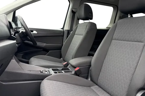 CX25LJN Volkswagen Caddy Maxi 2.0 TDI Life DSG Euro 6 (s/s) 5dr Thumbnail #15