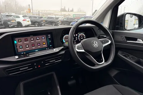 CX25LJN Volkswagen Caddy Maxi 2.0 TDI Life DSG Euro 6 (s/s) 5dr Thumbnail #17