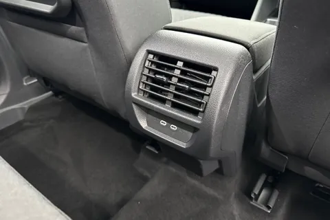 CX25LJN Volkswagen Caddy Maxi 2.0 TDI Life DSG Euro 6 (s/s) 5dr Thumbnail #29