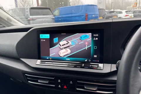 CX25LJN Volkswagen Caddy Maxi 2.0 TDI Life DSG Euro 6 (s/s) 5dr Thumbnail #42