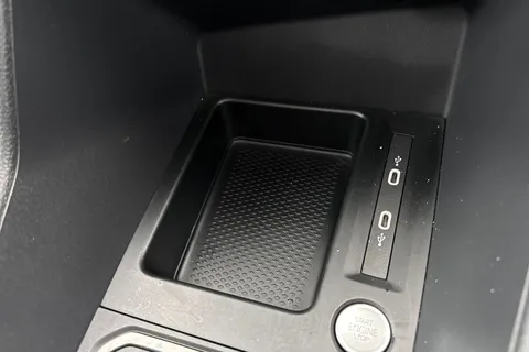 CX25LJN Volkswagen Caddy Maxi 2.0 TDI Life DSG Euro 6 (s/s) 5dr Thumbnail #45