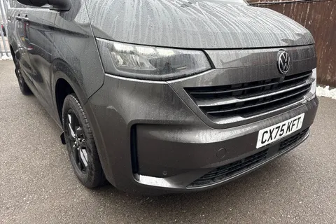 CX75KFT Volkswagen Transporter 2.0 TDI T32 Commerce Pro Kombi Double Cab 5dr Diesel Manual SWB Euro 6 (s/s) (150 ps) Thumbnail #8
