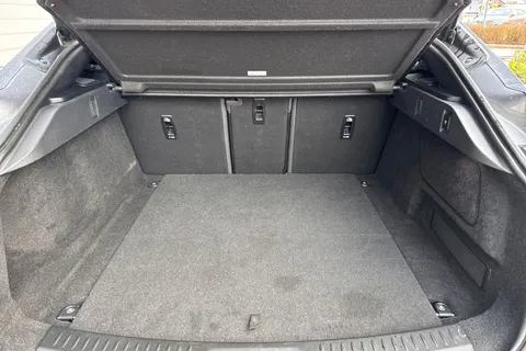 KP23VSL Jaguar I-Pace 400 90kWh HSE Black Auto 4WD 5dr Thumbnail #7