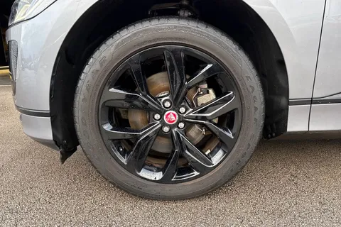 KP23VSL Jaguar I-Pace 400 90kWh HSE Black Auto 4WD 5dr Thumbnail #12