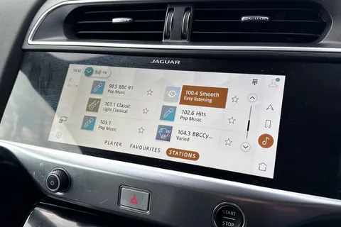 KP23VSL Jaguar I-Pace 400 90kWh HSE Black Auto 4WD 5dr Thumbnail #42