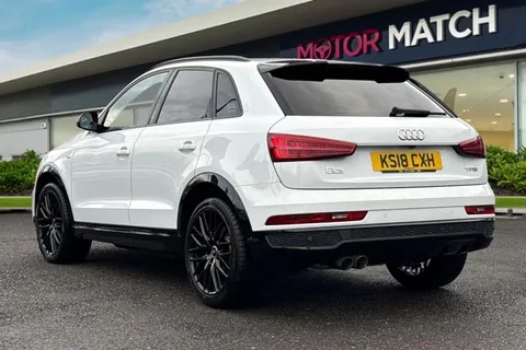 KS18CXH Audi Q3 1.4 TFSI CoD Black Edition S Tronic Euro 6 (s/s) 5dr Thumbnail #3