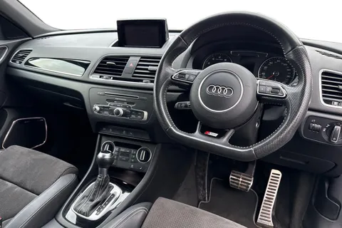 KS18CXH Audi Q3 1.4 TFSI CoD Black Edition S Tronic Euro 6 (s/s) 5dr Thumbnail #15