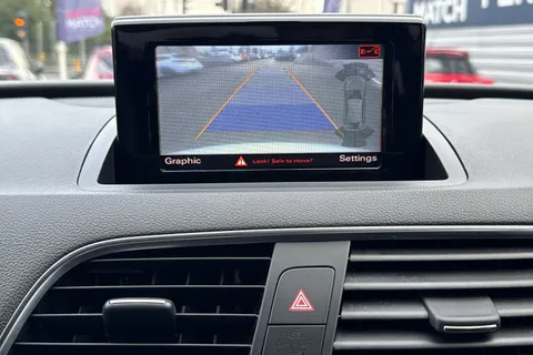 KS18CXH Audi Q3 1.4 TFSI CoD Black Edition S Tronic Euro 6 (s/s) 5dr Thumbnail #53