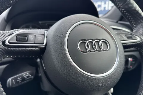 KS18CXH Audi Q3 1.4 TFSI CoD Black Edition S Tronic Euro 6 (s/s) 5dr Thumbnail #55