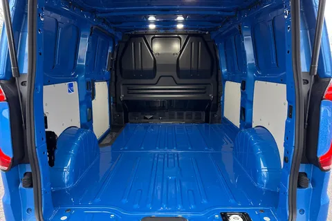 CX75VTA Volkswagen Transporter 2.0 TDI T28 Commerce Pro Auto FWD SWB Euro 6 (s/s) 5dr Thumbnail #6