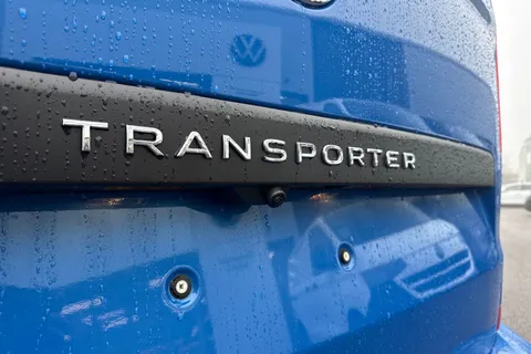 CX75VTA Volkswagen Transporter 2.0 TDI T28 Commerce Pro Auto FWD SWB Euro 6 (s/s) 5dr Thumbnail #26