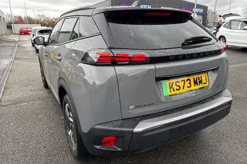 KS73MMJ PEUGEOT e-2008 54kWh GT Auto 5dr (7kW Charger) Thumbnail #9