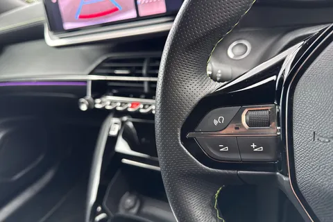 KS73MMJ PEUGEOT e-2008 54kWh GT Auto 5dr (7kW Charger) Thumbnail #41